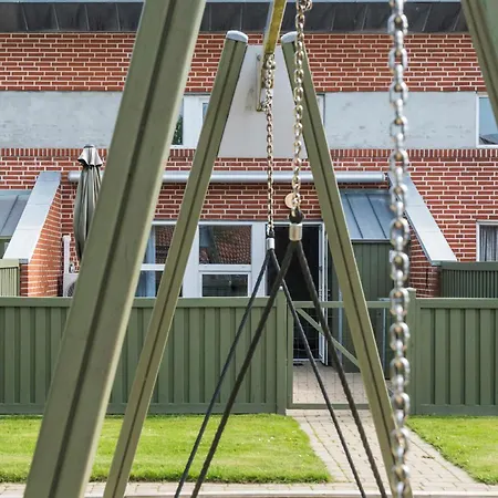 2 Bedroom In 別荘 Hemmet