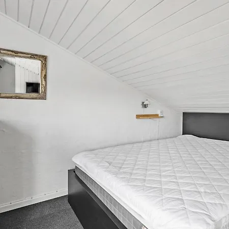 2 Bedroom In Holiday home *